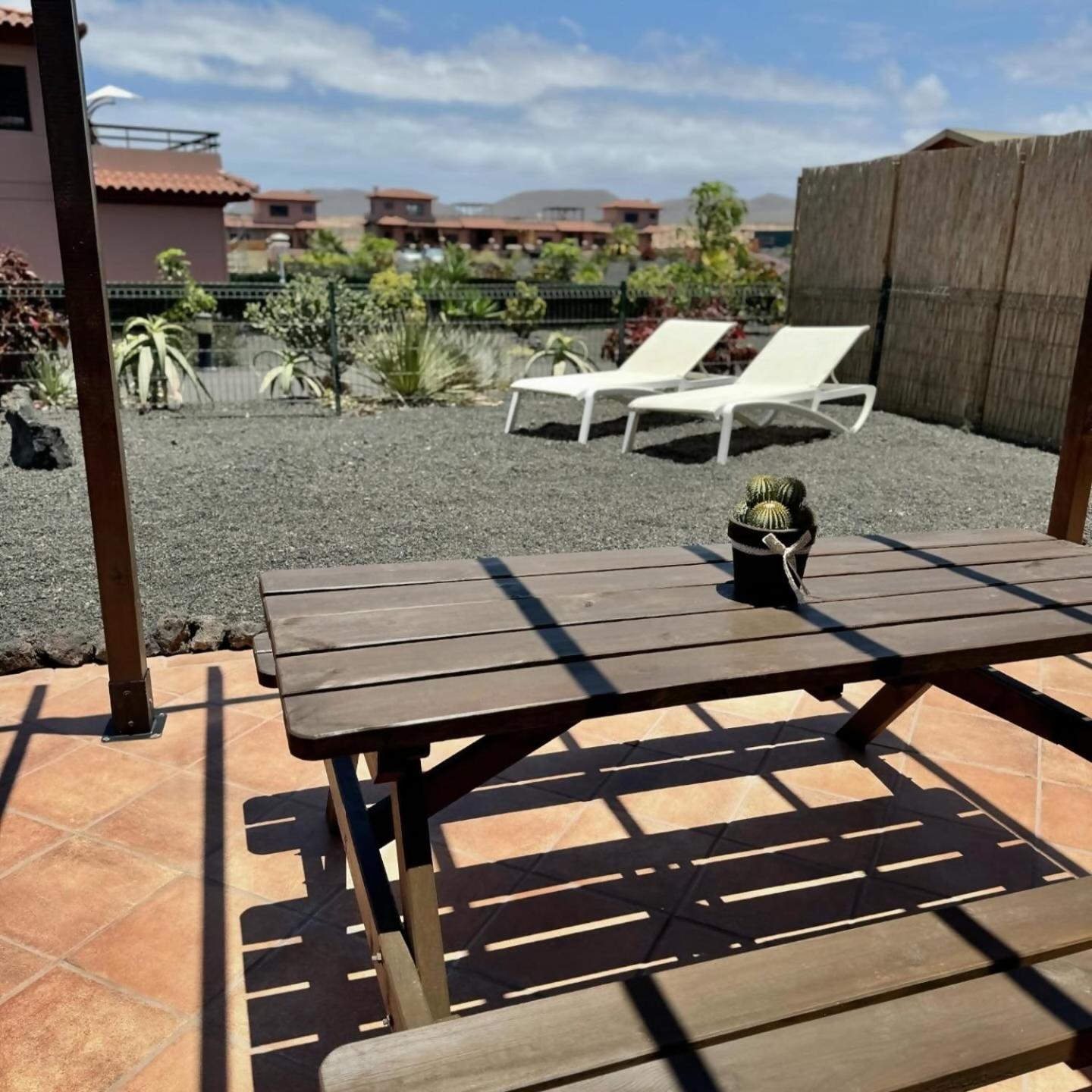 Villa Majanicho Con Piscina Lajares Εξωτερικό φωτογραφία